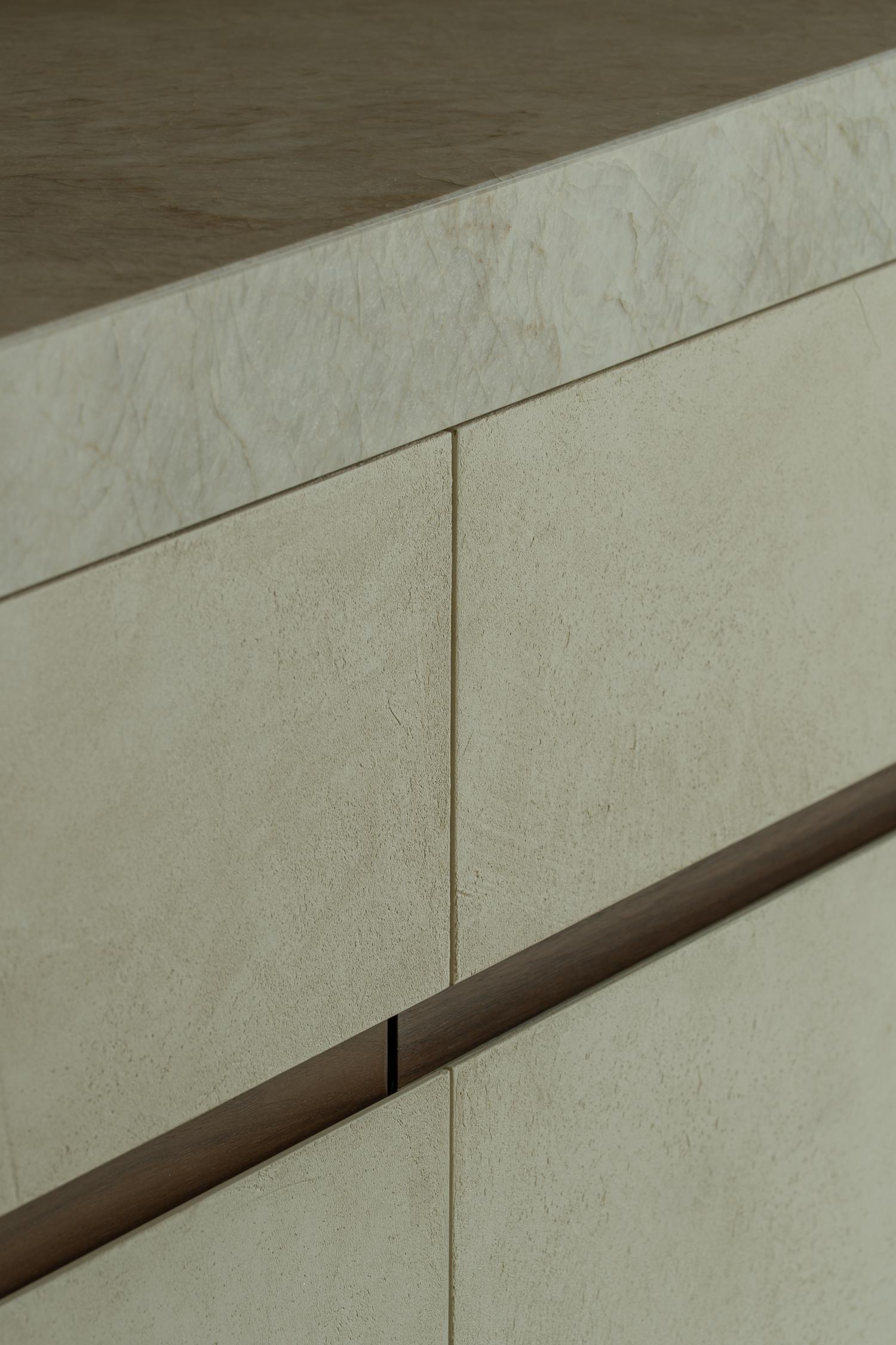 Apartment claystuc beige