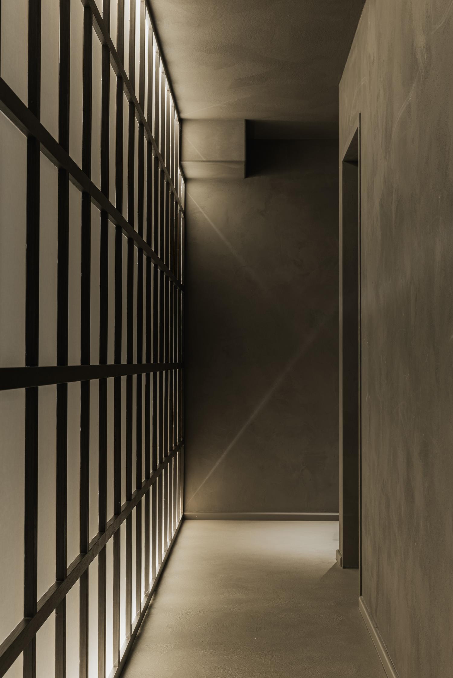 eyecandy restaurant claystuc dark green