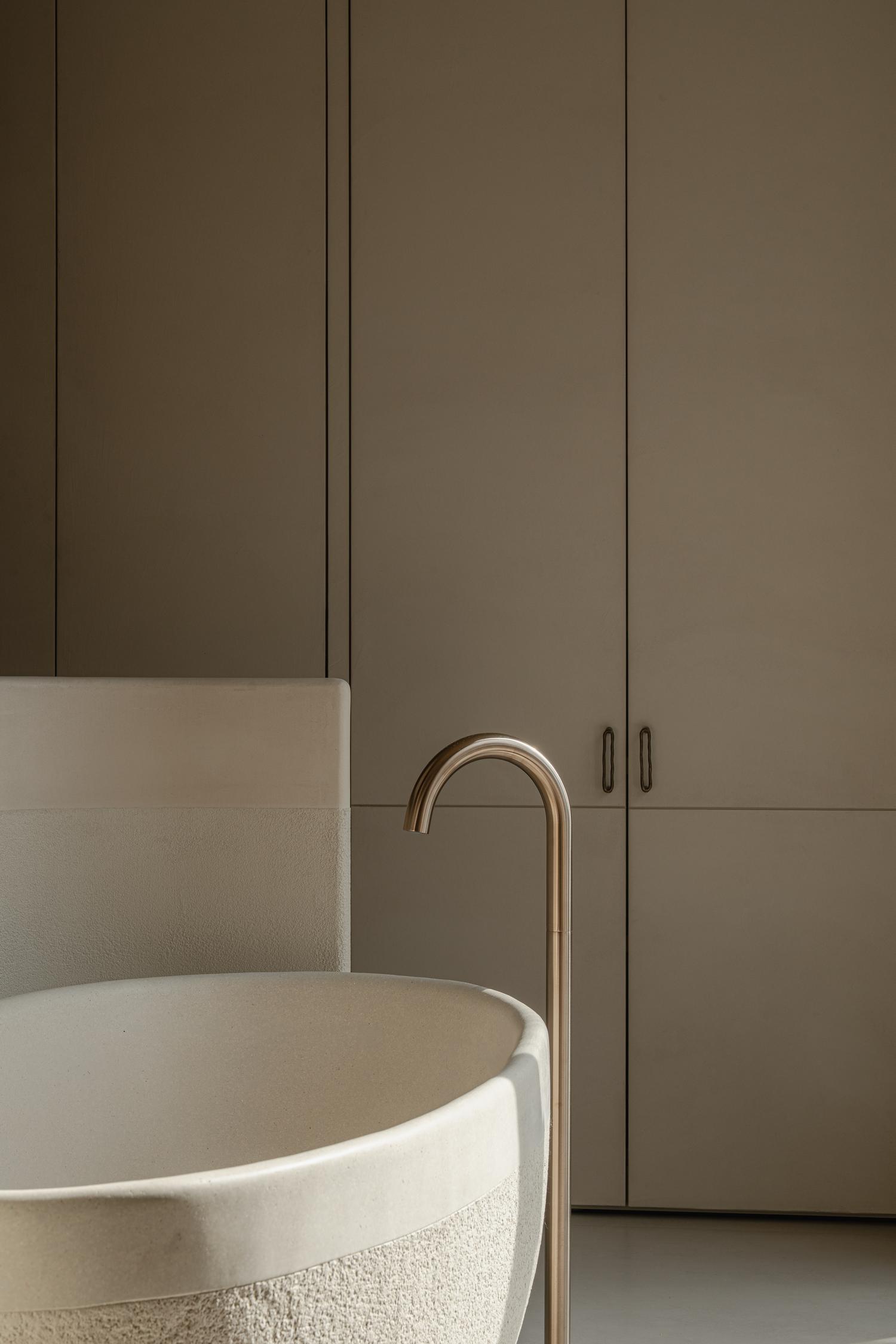 house aqua sensa stone art bathroom beige